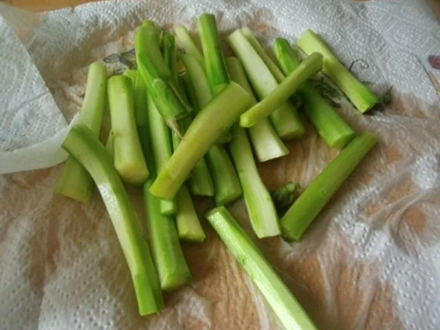 Rezept: Schnitzeltopf mit grünem Spargel Bild Nr. 5 Schnitzeltopf mit grünem Spargel - Rezept - Bild Nr. 5