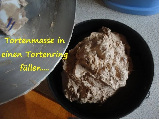 Schnee Torte mit Topfen Obers Frucht Creme - Rezept - Bild Nr. 7