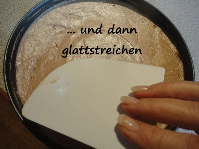 Schnee Torte mit Topfen Obers Frucht Creme - Rezept - Bild Nr. 8