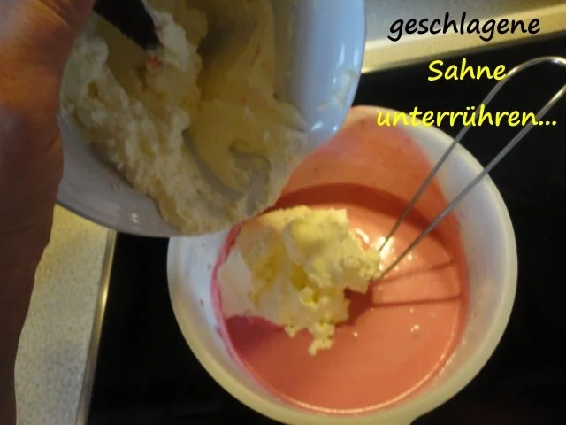 Schnee Torte mit Topfen Obers Frucht Creme - Rezept - Bild Nr. 18