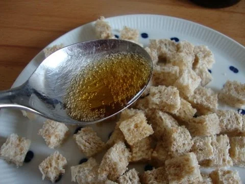 Rezept: Allgäuer Kartoffelsupp mit Bier - & Speckkrusteln Bild Nr. 13 Allgäuer Kartoffelsupp mit Bier - & Speckkrusteln - Rezept - Bild Nr. 13