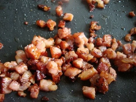 Rezept: Allgäuer Kartoffelsupp mit Bier - & Speckkrusteln Bild Nr. 15 Allgäuer Kartoffelsupp mit Bier - & Speckkrusteln - Rezept - Bild Nr. 15