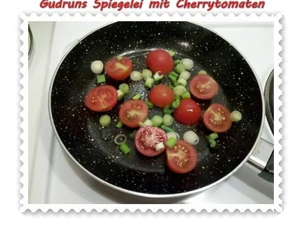 Eier: Spiegelei mit Cherrytomaten - Rezept - Bild Nr. 2