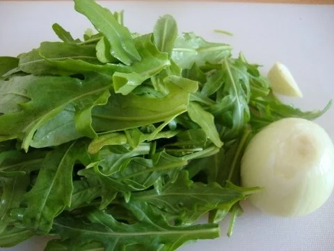 Rucola Weinsüppchen mit Lachstopping - Rezept - Bild Nr. 2
