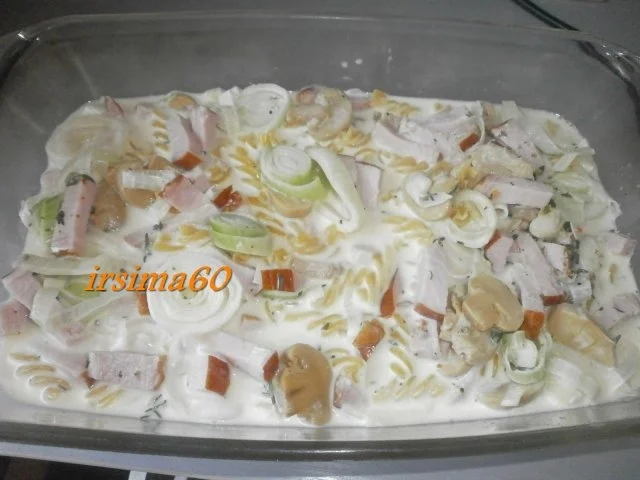 Rezept: Nudelauflauf mit Kasseler Bild Nr. 5 Nudelauflauf mit Kasseler - Rezept - Bild Nr. 5