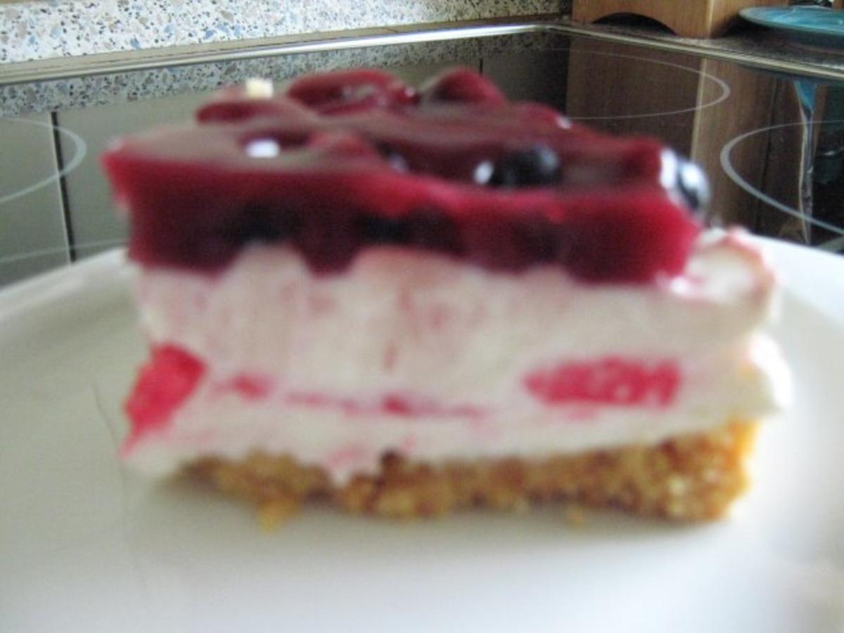 Kuchenzwerg: Philadelphiatorte mit Blaubeeren - Rezept