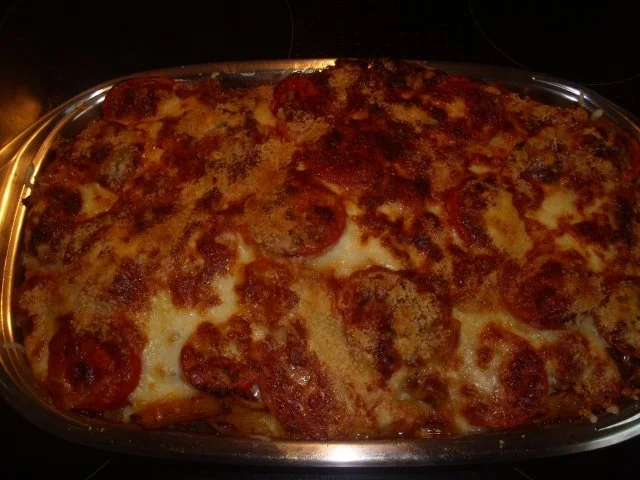 Nudelauflauf mit Tomaten und Mozzarella - Rezept