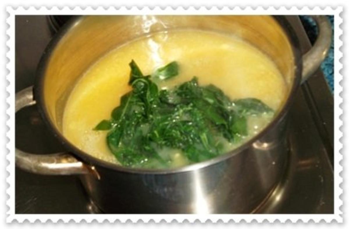 Kohlrabi Cremesuppe mit buntem Gemüsetürmchen - Rezept - Bild Nr. 11