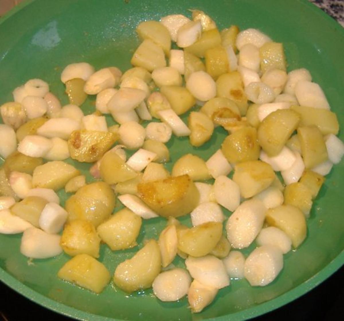 Warmer Bratkartoffelsalat mit Spargel,Rucola und Ziegenkäse - Rezept - Bild Nr. 2