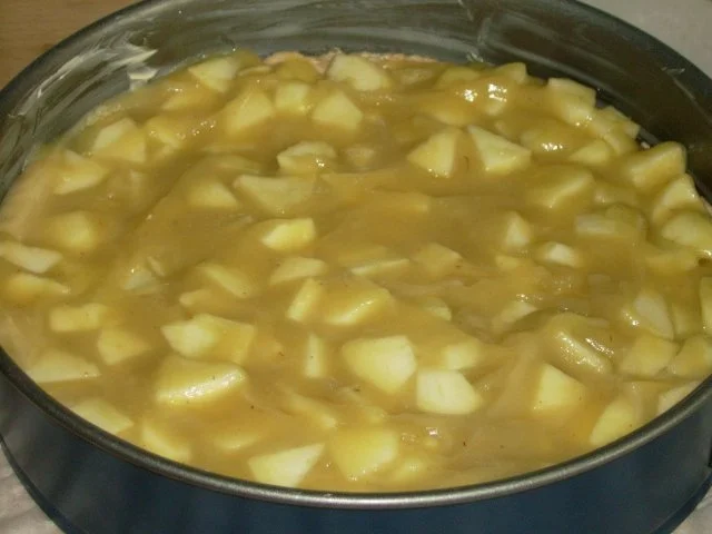 Rezept: Apfelkuchen Bild Nr. 3 Apfelkuchen - Rezept - Bild Nr. 3