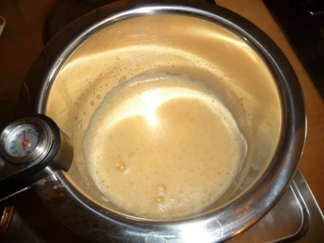 Rezept: Himbeer-Nougat-Torte Bild Nr. 3 Himbeer-Nougat-Torte - Rezept - Bild Nr. 3