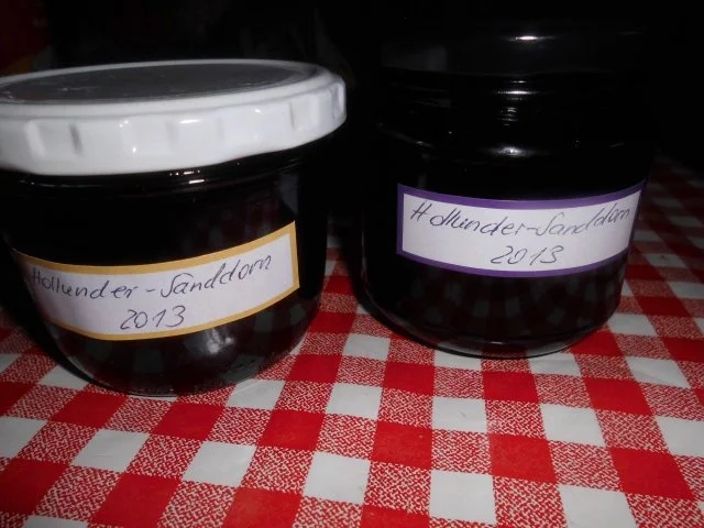 Rezept: Hollunder-Sanddorn-Gelee>> Hollunder-Sanddorn-Gelee>> - Rezept