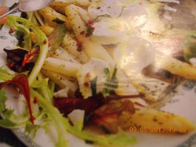 Rezept: Rucola-Spargelsalat Rucola-Spargelsalat - Rezept