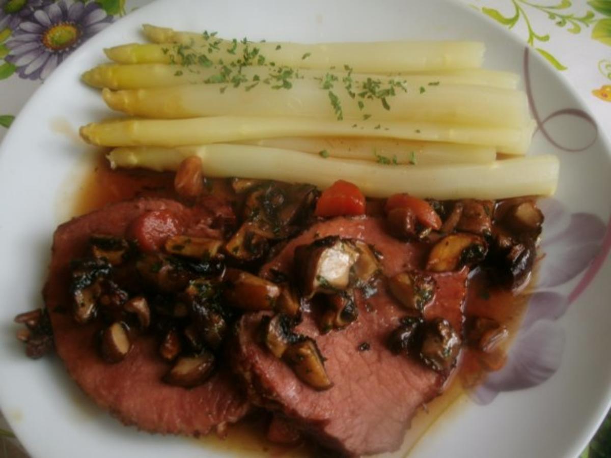 Kasselerlachsbraten mit Champis und Spargel - Rezept