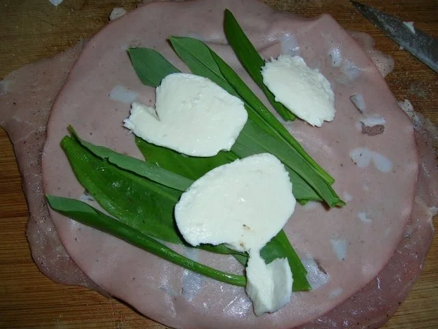 Schweinerouladen mit Bärlauchfülle - Rezept - Bild Nr. 4