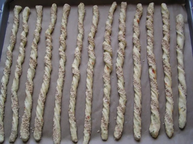 Kräuter-Grissinis mit Sesam - Rezept - Bild Nr. 8