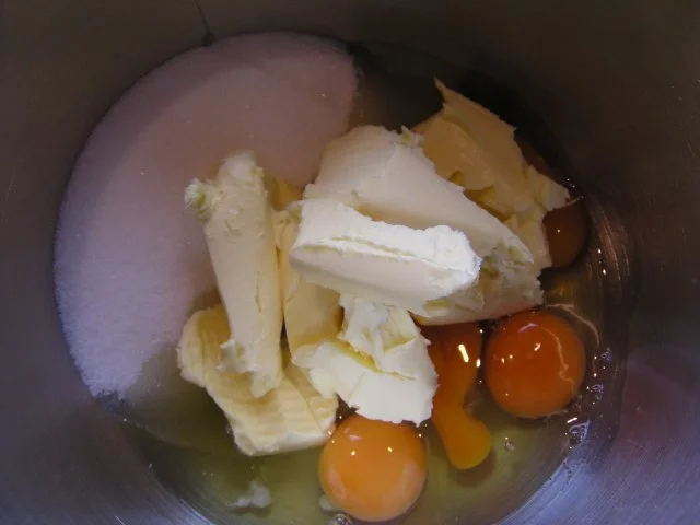 Rezept: Amaretto-Mandel-Kuchen Bild Nr. 2 Amaretto-Mandel-Kuchen - Rezept - Bild Nr. 2