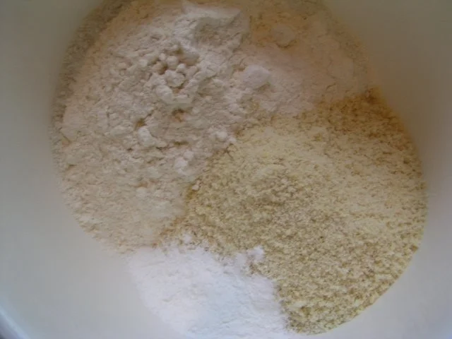 Rezept: Amaretto-Mandel-Kuchen Bild Nr. 4 Amaretto-Mandel-Kuchen - Rezept - Bild Nr. 4