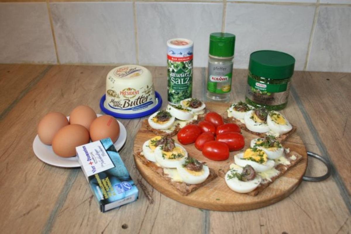Schwedische Ei-Sandwiches mit Anchovis-Filets - Rezept