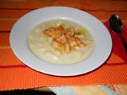 Rezept: Spargelcremesuppe mit Garnelen Spargelcremesuppe mit Garnelen - Rezept