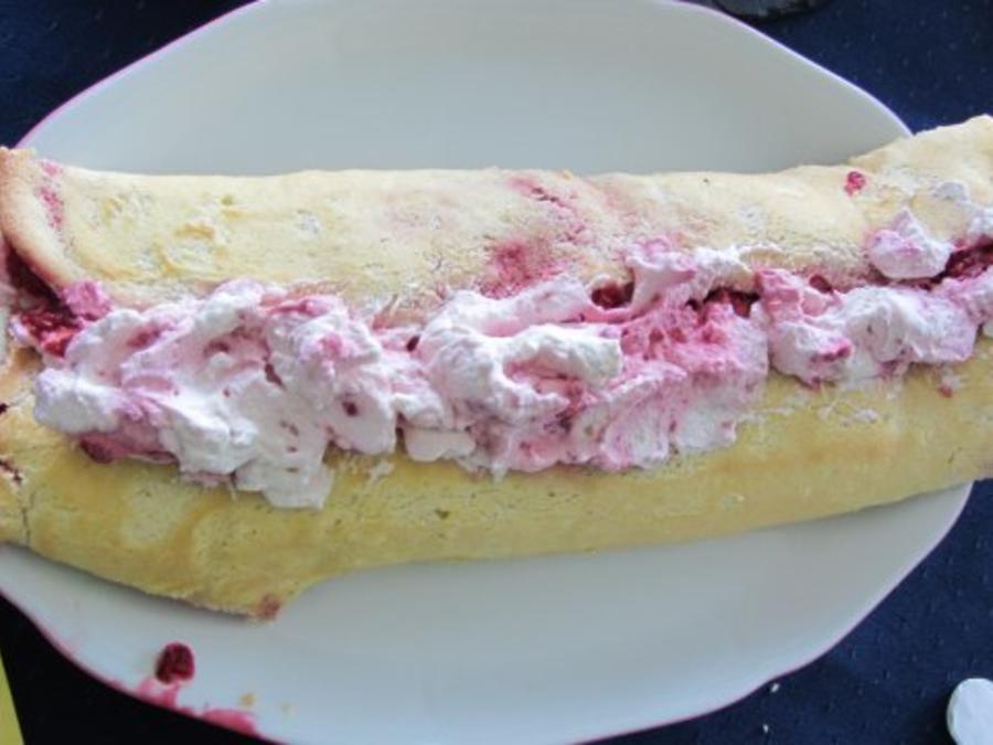 Himbeer Sahne Rolle - von Sanoi Himbeer Sahne Rolle - von Sanoi