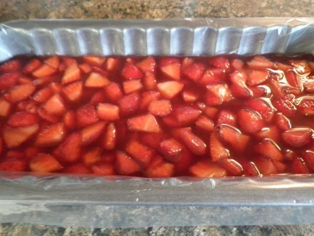 Fruchtige Rhabarber - Erdbeer - Terrine - Rezept - Bild Nr. 8