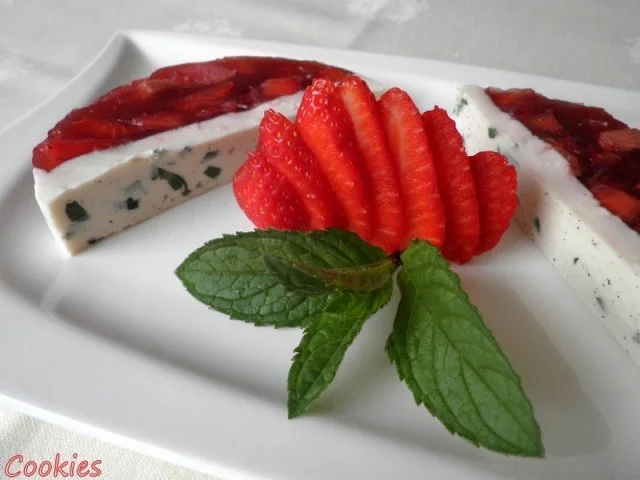 Fruchtige Rhabarber - Erdbeer - Terrine - Rezept - Bild Nr. 13