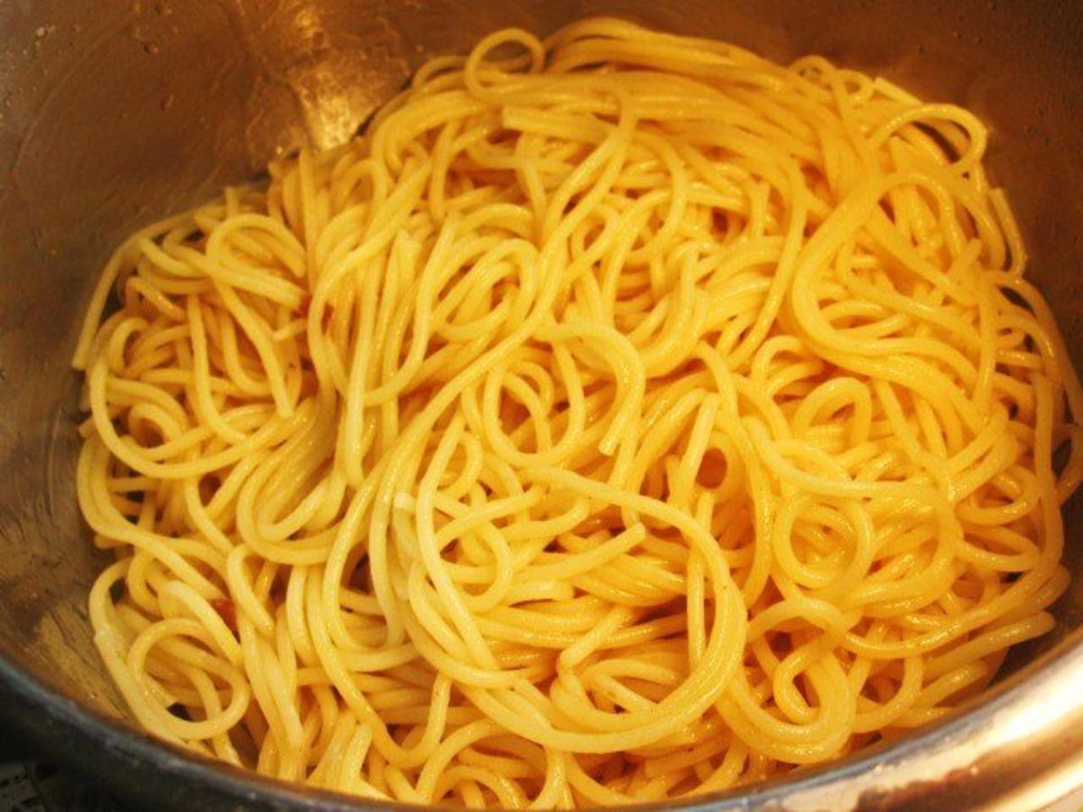 Bärlauch-Soße mit Spaghetti ... - Rezept - Bild Nr. 3