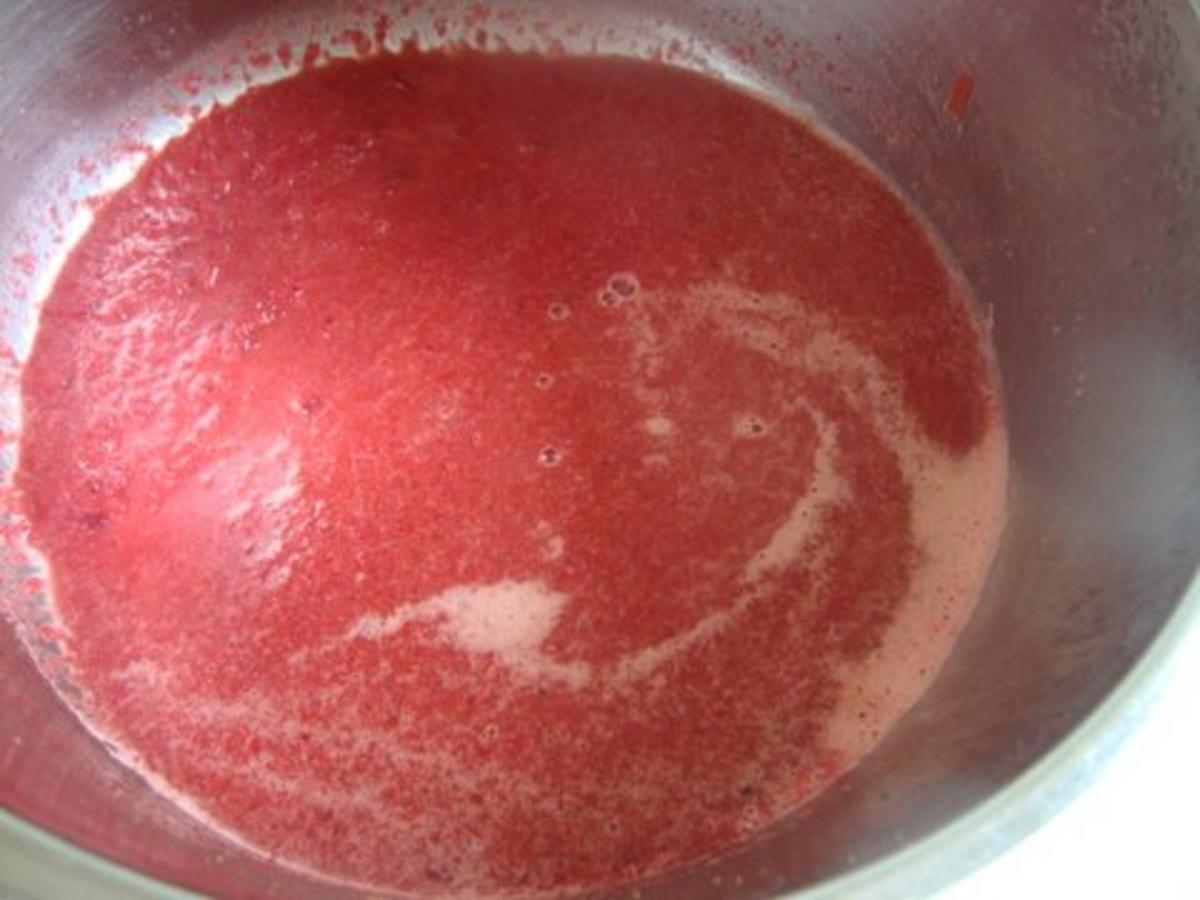 Rote Bete Süppchen mit "Pfiff" und Crème fraîche Topping - Rezept - Bild Nr. 9