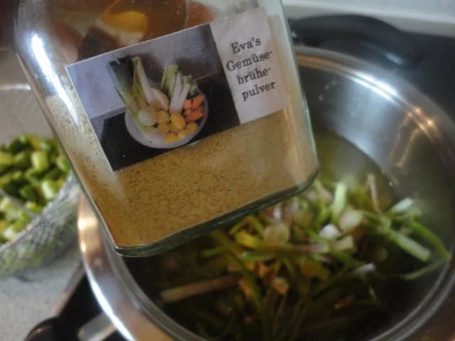 Schnelles grünes Spargel Schaum Süppchen - Rezept - Bild Nr. 4