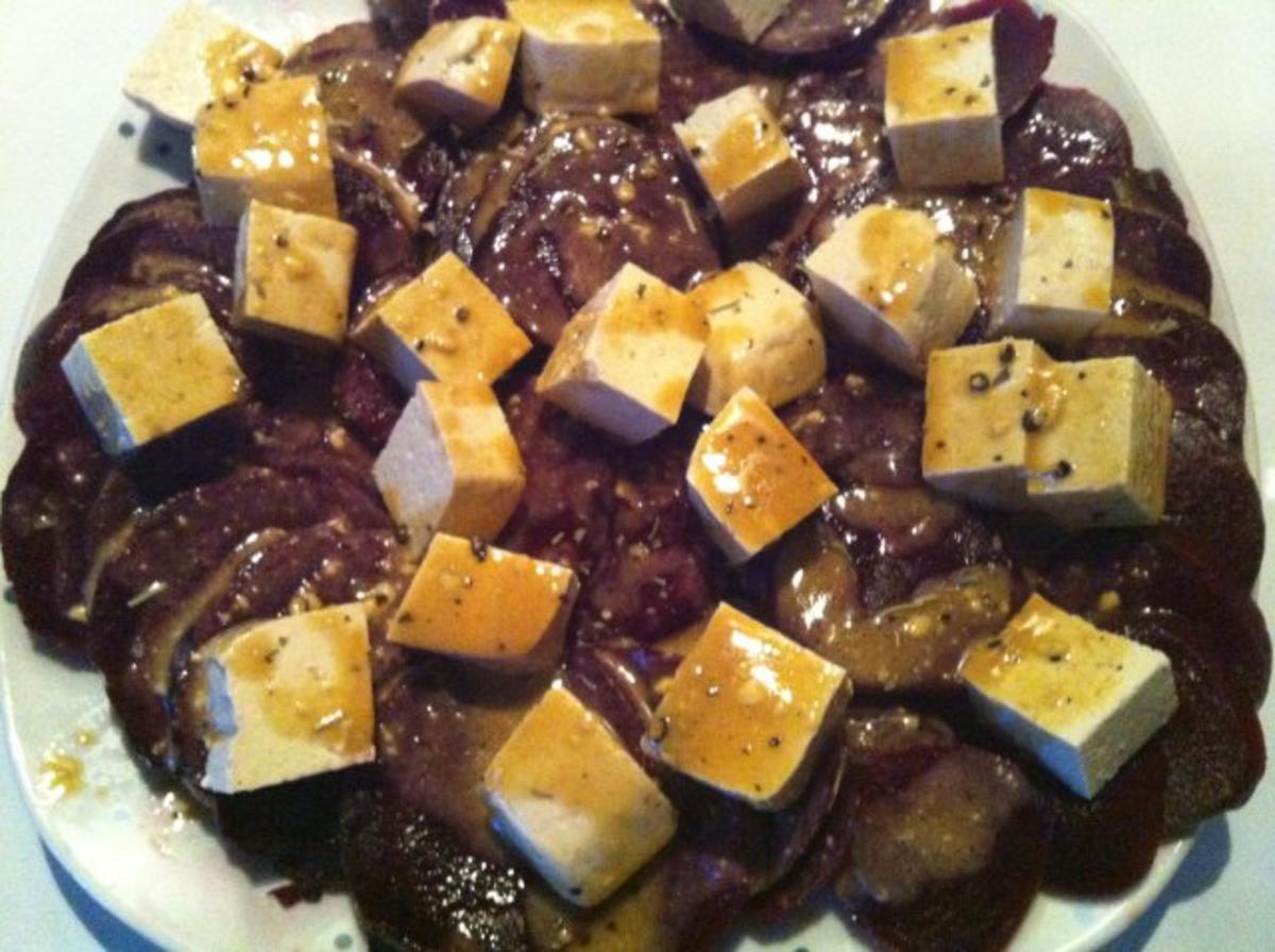Rote Bete mit Tofu an Senf-Vinaigrette - Rezept