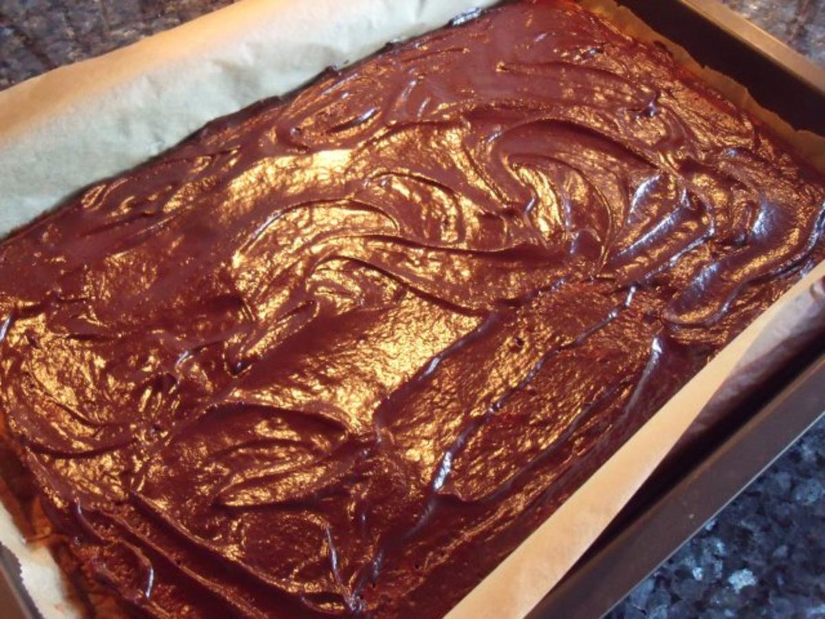 Schneller Schokoladenkuchen vom Blech - Rezept