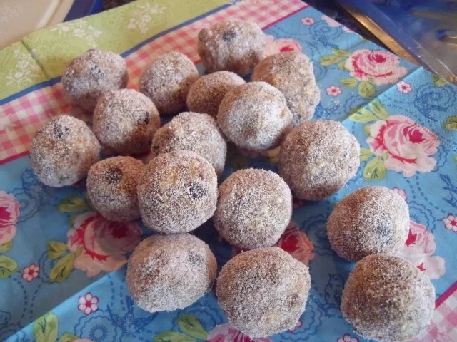 Feigen-Schokoladen-Fruchtkugeln - Rezept