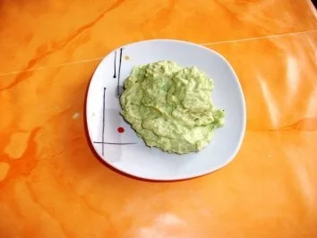 Fingerfood:Avocadocreme - Rezept
