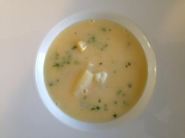 Spargelcremesuppe