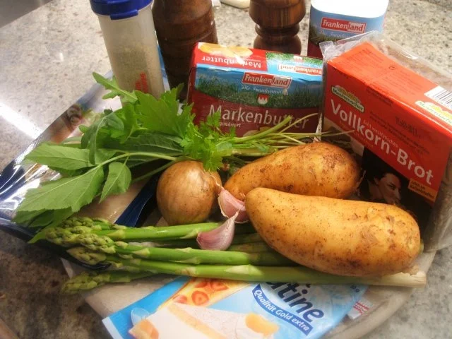 Fisch: Forellenmousse mit lauwarmem Spargel-Kartoffelsalat - Rezept - Bild Nr. 2