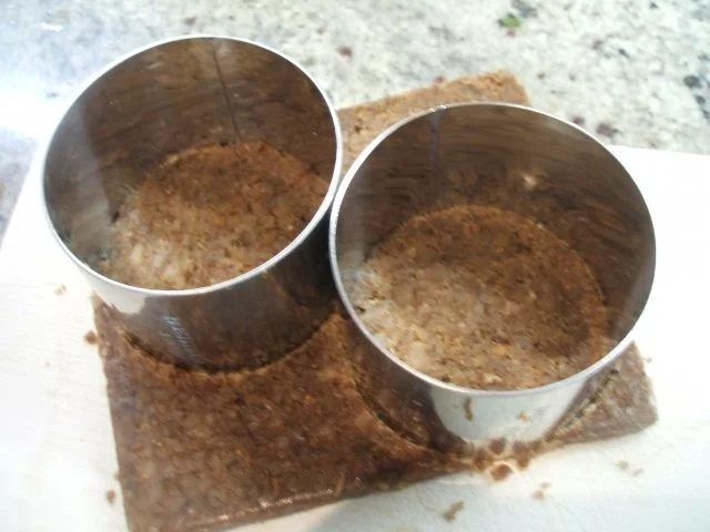 Fisch: Forellenmousse mit lauwarmem Spargel-Kartoffelsalat - Rezept - Bild Nr. 9