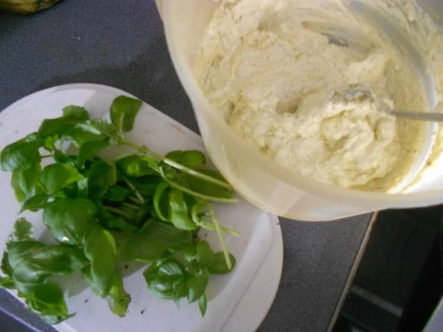 Rezept: Basilikum - Dip Basilikum - Dip - Rezept