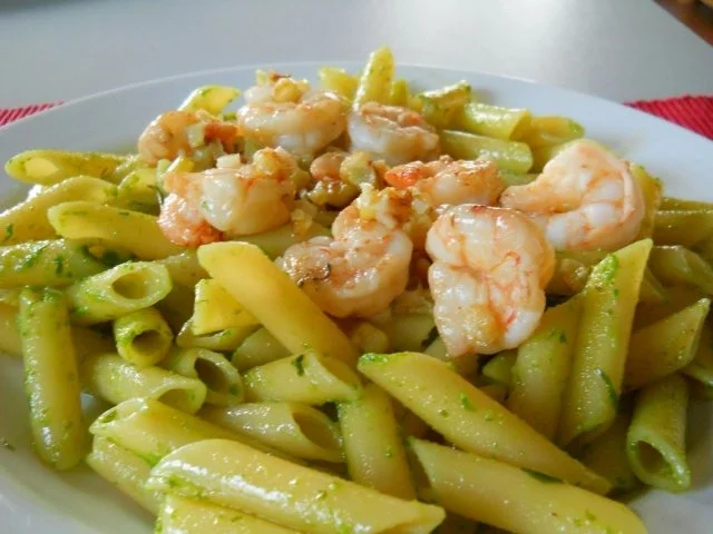 Rezept: Bärlauchpesto mit Penne Bärlauchpesto mit Penne - Rezept