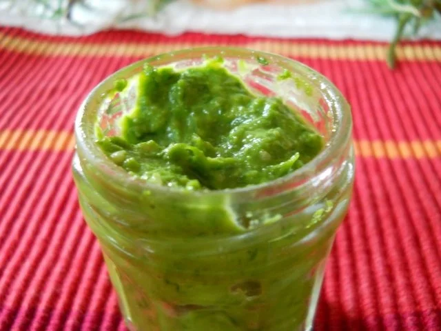 Rezept: Bärlauchpesto mit Penne Bild Nr. 2 Bärlauchpesto mit Penne - Rezept - Bild Nr. 2