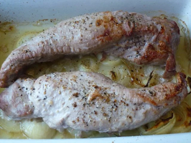 Rezept: NT-Schweinefilet auf Zwiebel-Knobigemüse Bild Nr. 4 NT-Schweinefilet auf Zwiebel-Knobigemüse - Rezept - Bild Nr. 4