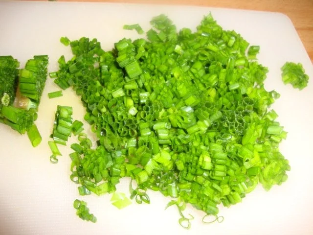 Petersilienwurzelsuppe mit crossem Speck und "Petersilienwurzelstroh" Topping - Rezept - Bild Nr. 14