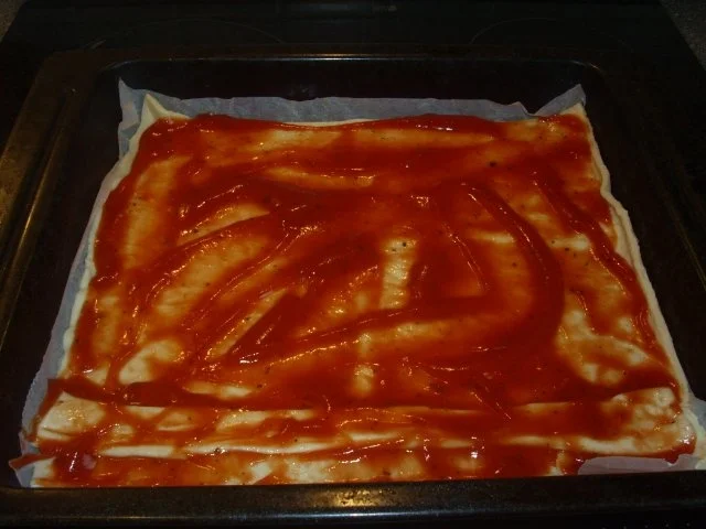 Rezept: Vegetarische Pizza Bild Nr. 4 Vegetarische Pizza - Rezept - Bild Nr. 4