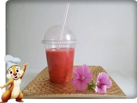 Birne-Banane-Erdbeeren Smoothie - Rezept