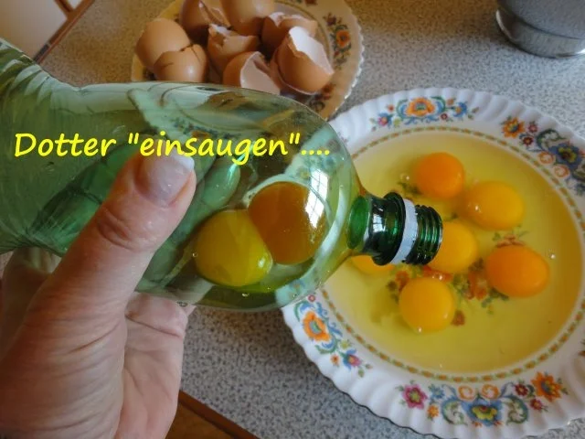 Rezept: Eier trennen Bild Nr. 2 Eier trennen - Rezept - Bild Nr. 2
