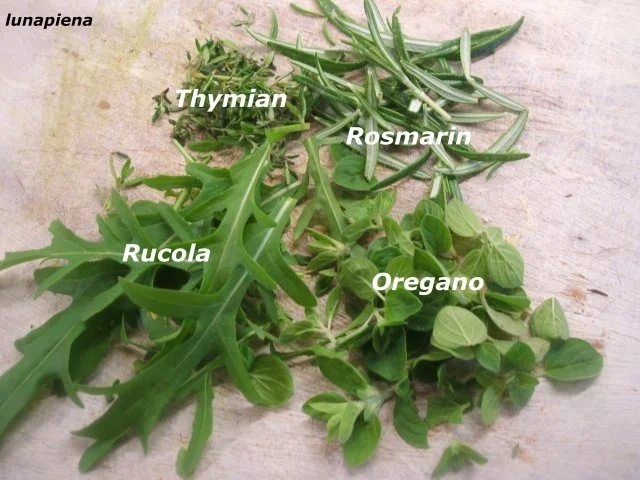 Suppen: Tomatensuppe, kalt gerührt mit Ciabatta-Croutons - Rezept - Bild Nr. 5