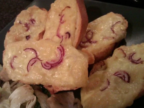 Rucola-Eisbergsalat mit lauwarmen Champignons - Rezept - Bild Nr. 3