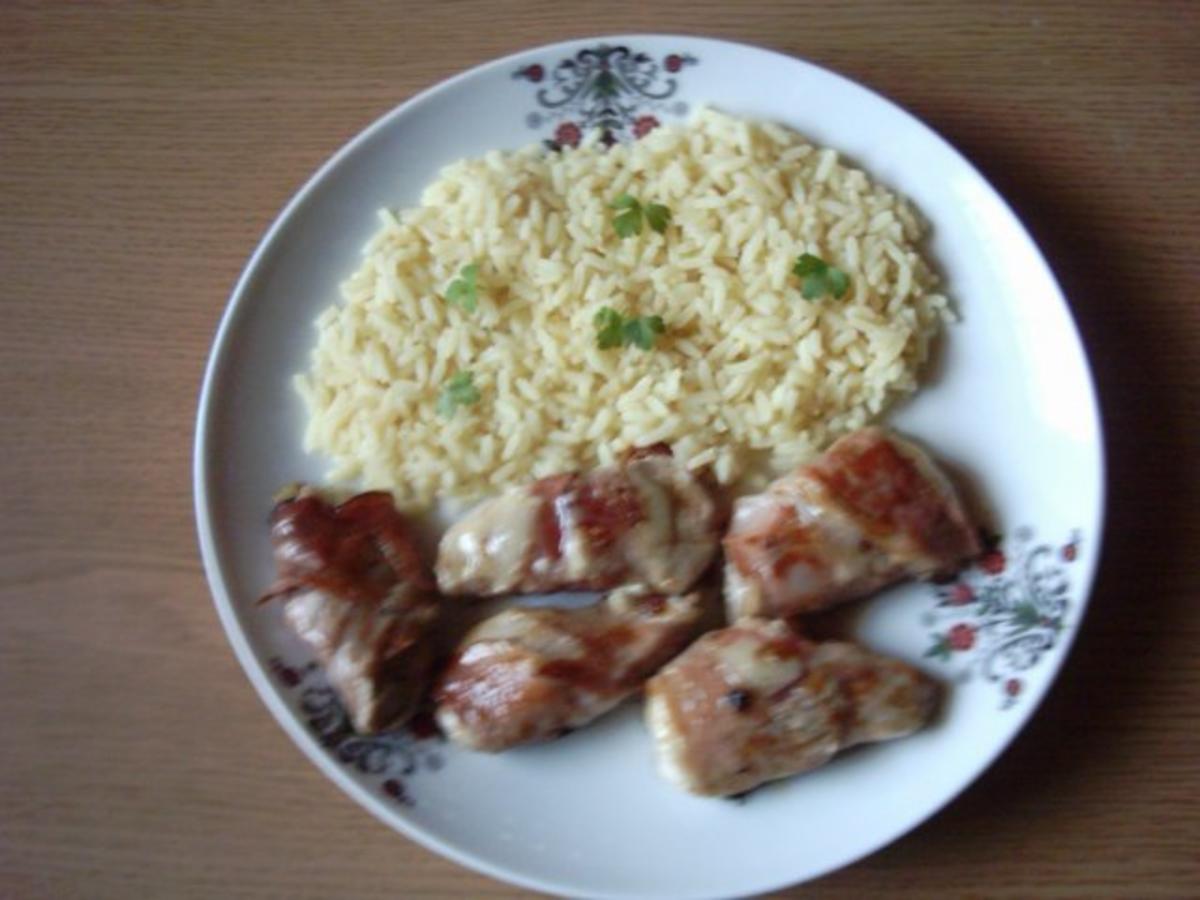 Schweinefilet mit Schinken und Käse, Zitronensoße und Reis - Rezept ...