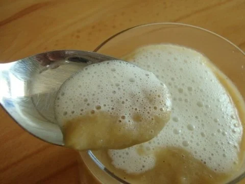 Exotisches Currysüppchen mit Kokosschaum - Rezept