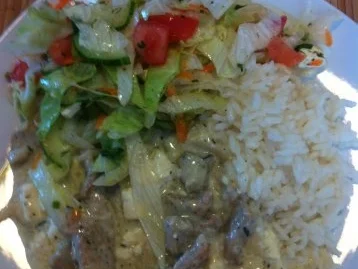 Rezept: Gyros Auflauf mit Ziegenkäse Gyros Auflauf mit Ziegenkäse - Rezept